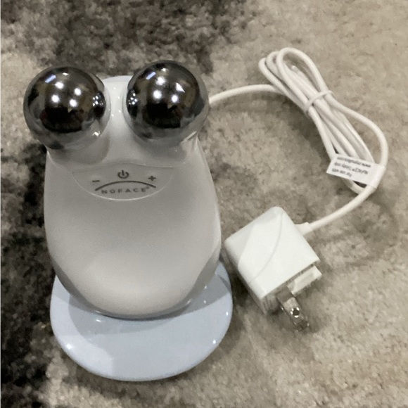 SOLD - Picture 2 of 11